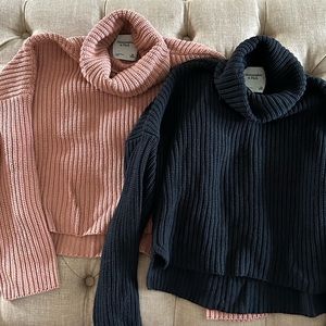 Abercrombie Cropped Sweater